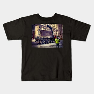 Men At Work Manhattan New York City Kids T-Shirt